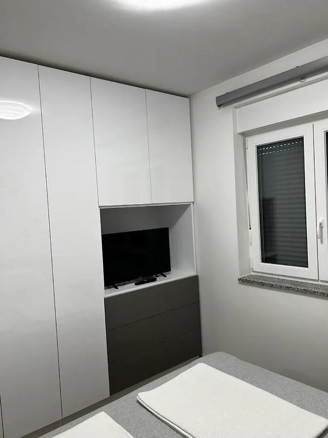 Apartment Apartmani Jedro Silo