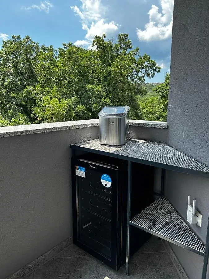 Apartmani Radić Šilo 0*,